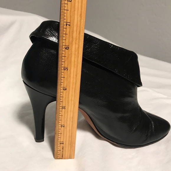 BLACK LEATHER HIGH HEEL ANKLE BOOTIE. SZ 10. - Picture 12 of 13